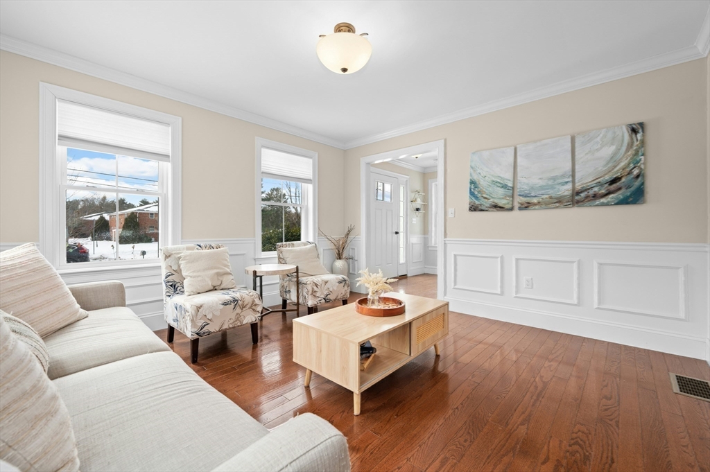 82 Pleasant Street, Unit 82 Medfield, MA 02052 - Photo 8 of 42