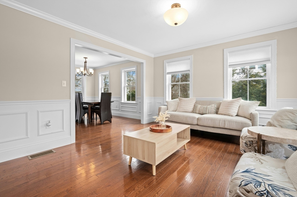 82 Pleasant Street, Unit 82 Medfield, MA 02052 - Photo 10 of 42
