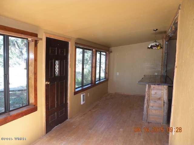 3062 Aspen Road Overgaard, AZ 85933 - Photo 6 of 47