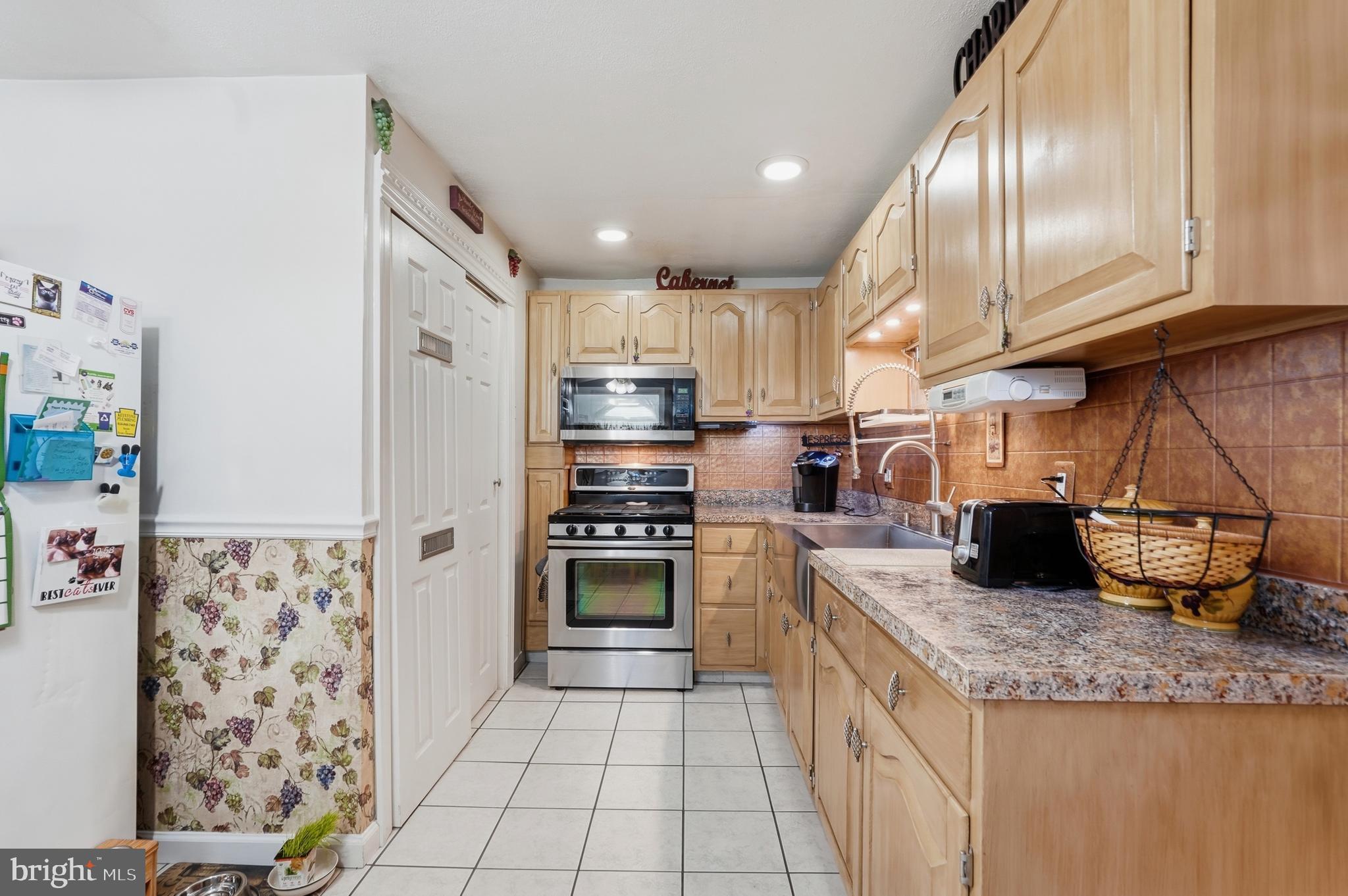 906 Mauri Avenue Croydon, PA 19021 - Photo 12 of 48 Gallery Image 12