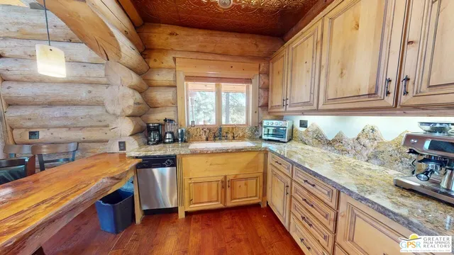 $1,250,000 | 60164 Devils Ladder Road, Mountain Center, CA 92561