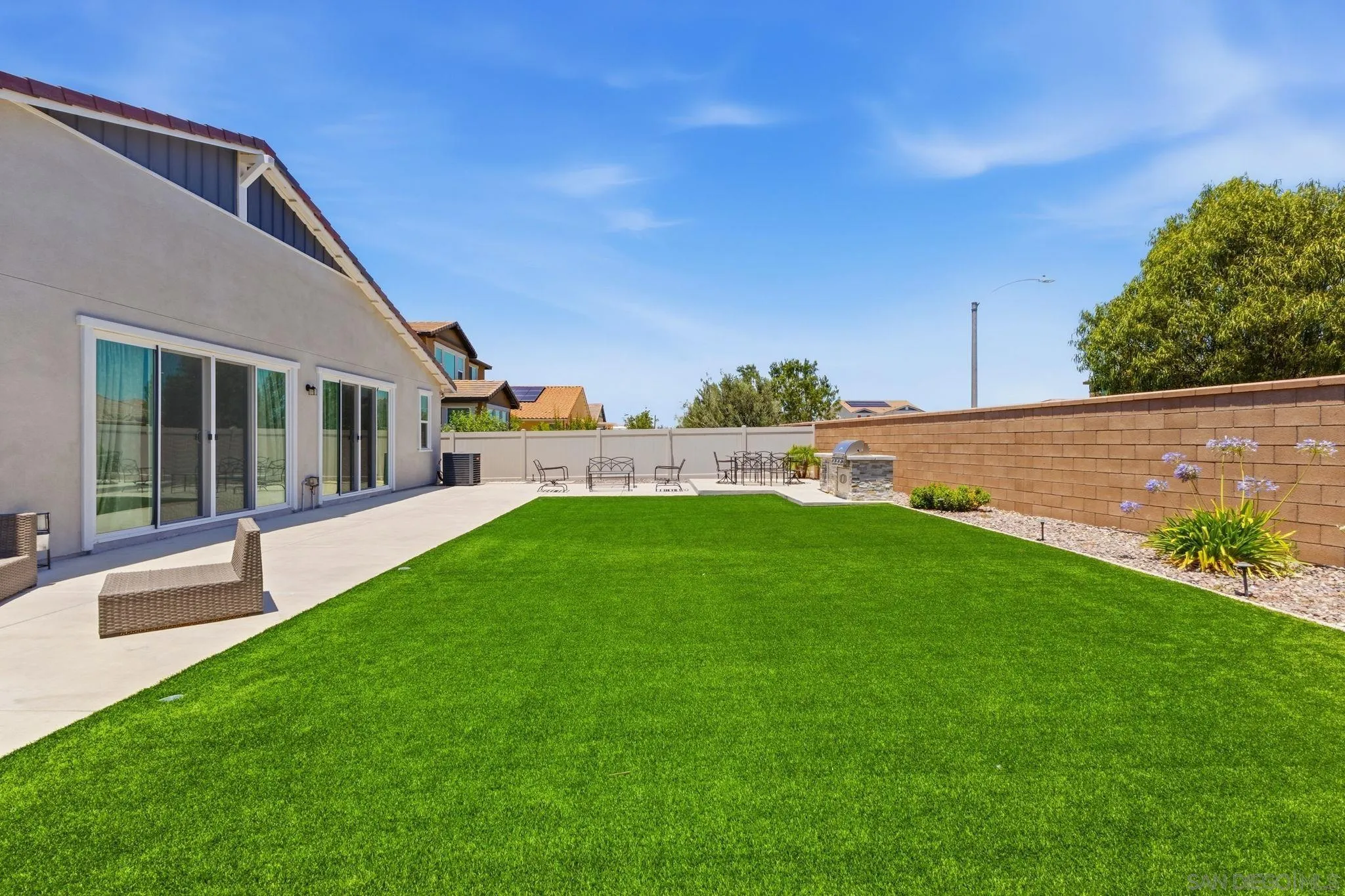 34490 Bloomberry Road Murrieta, CA 92563 - Photo 54 of 56