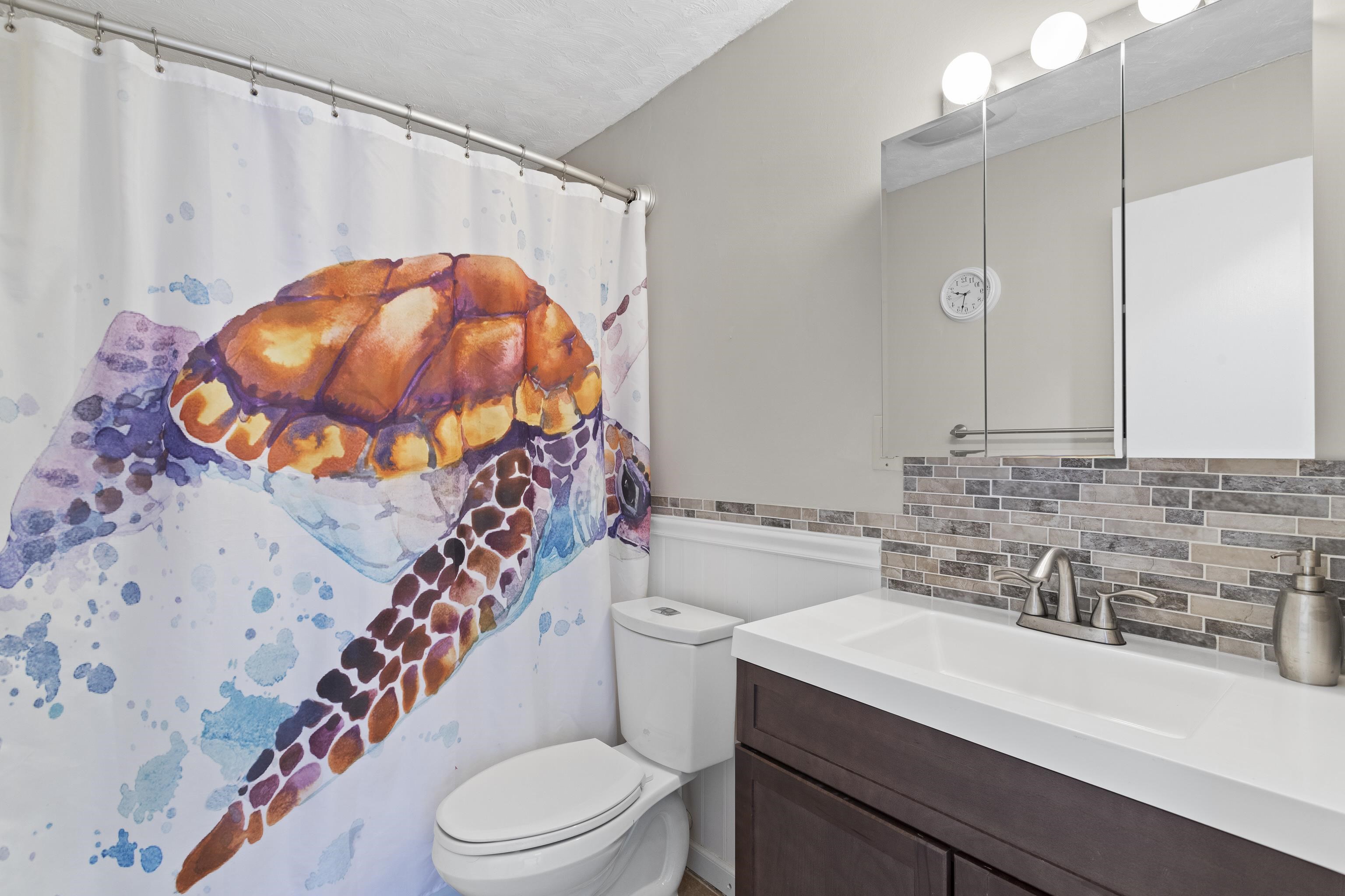 123 English Village Road, Unit 202 Manchester, NH 03102 - Photo 18 of 35 Gallery Image 18