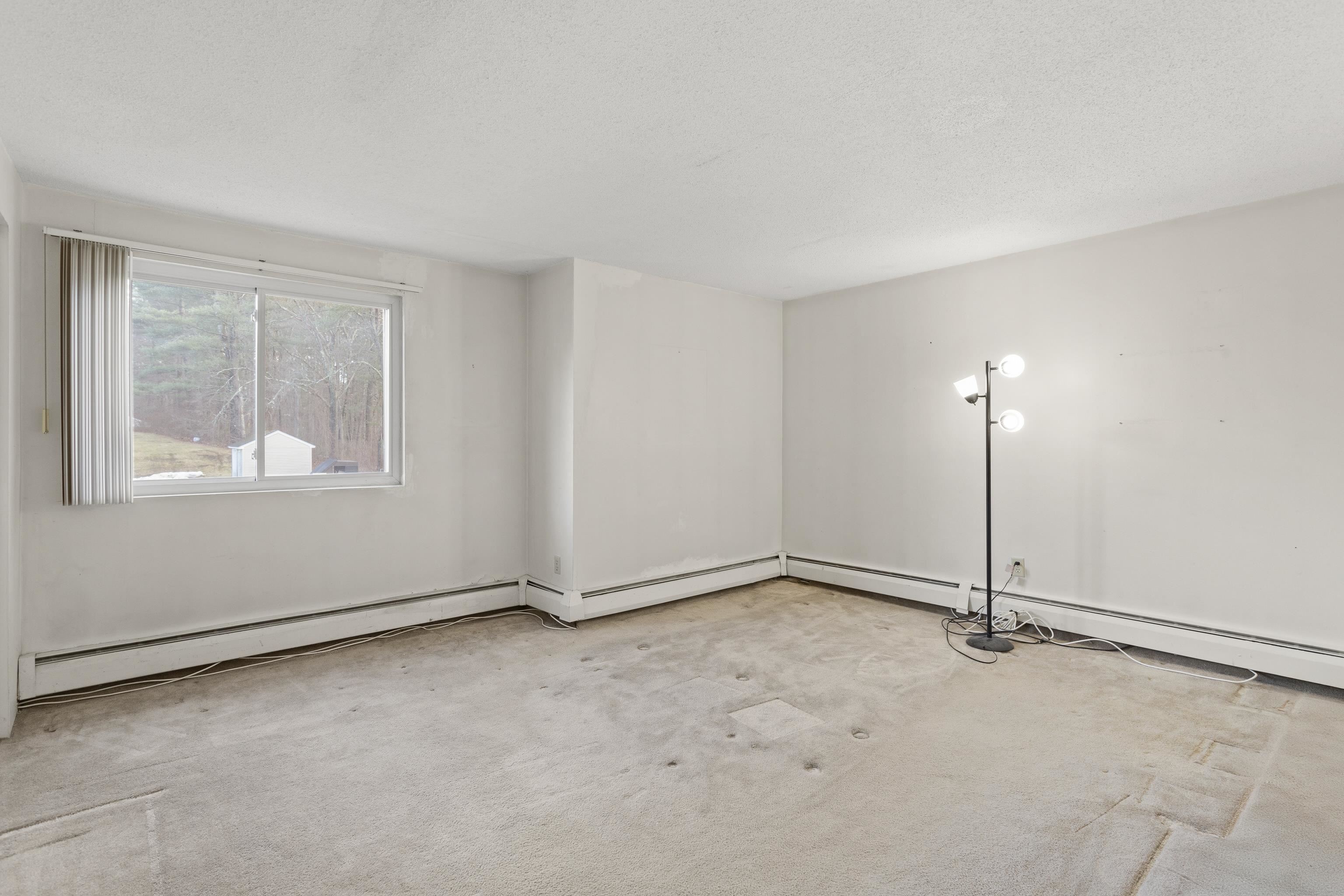 123 English Village Road, Unit 202 Manchester, NH 03102 - Photo 19 of 35 Gallery Image 19
