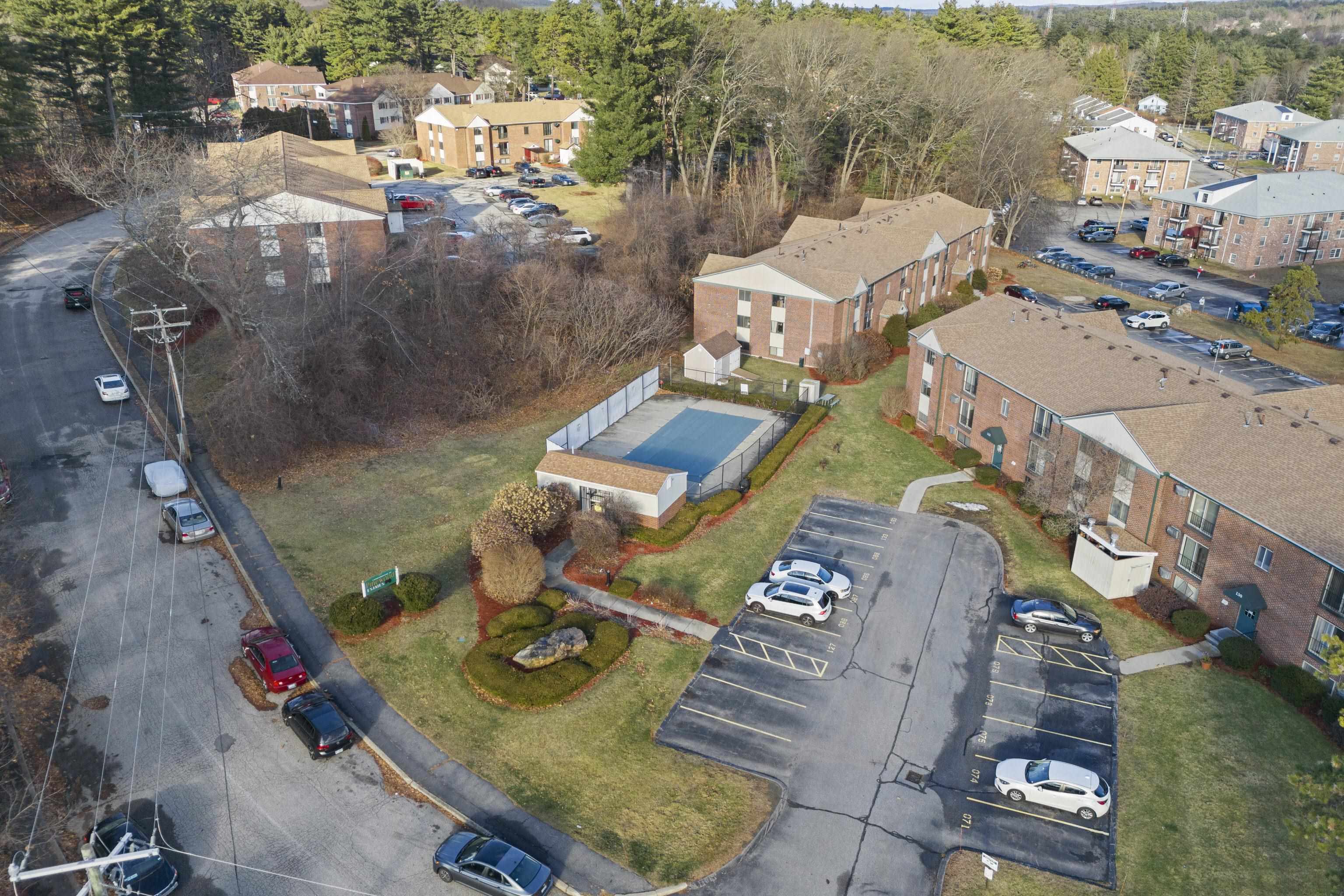 123 English Village Road, Unit 202 Manchester, NH 03102 - Photo 28 of 35 Gallery Image 28