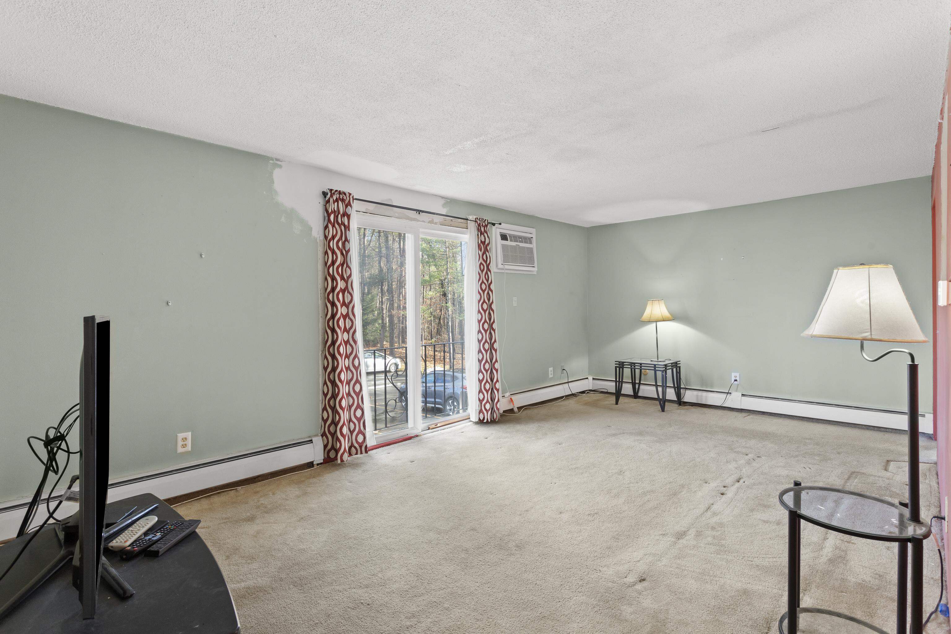123 English Village Road, Unit 202 Manchester, NH 03102 - Photo 35 of 35 Gallery Image 35