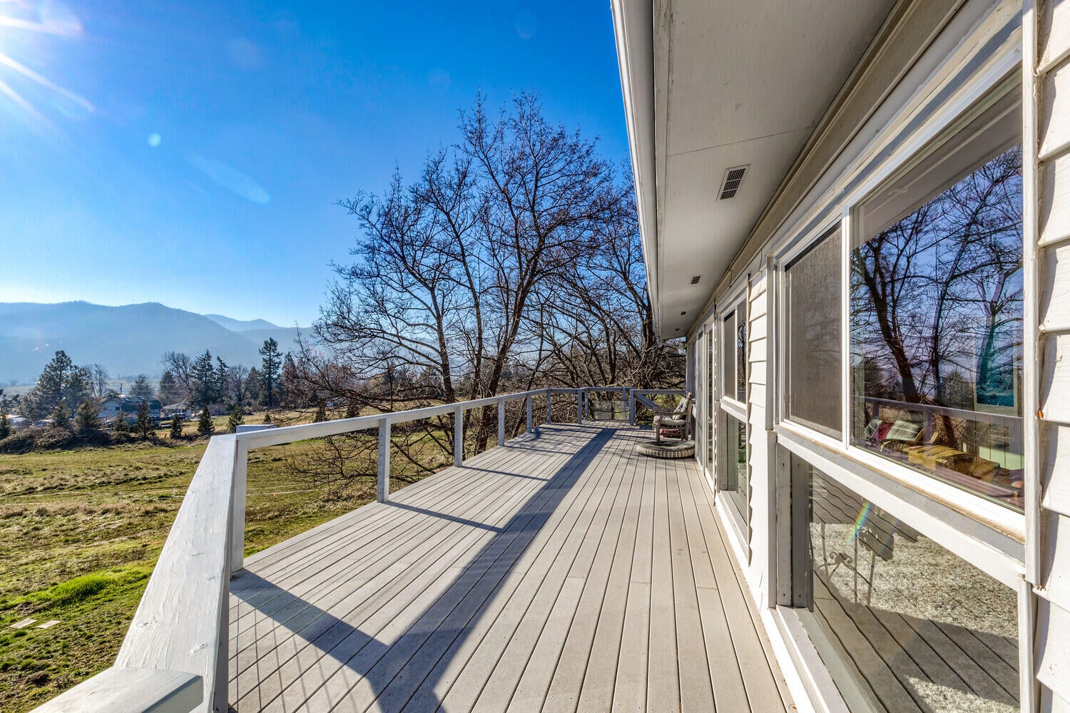 642 Wilson Road Ashland, OR 97520 - Photo 2 of 42 20_WR_20_mls