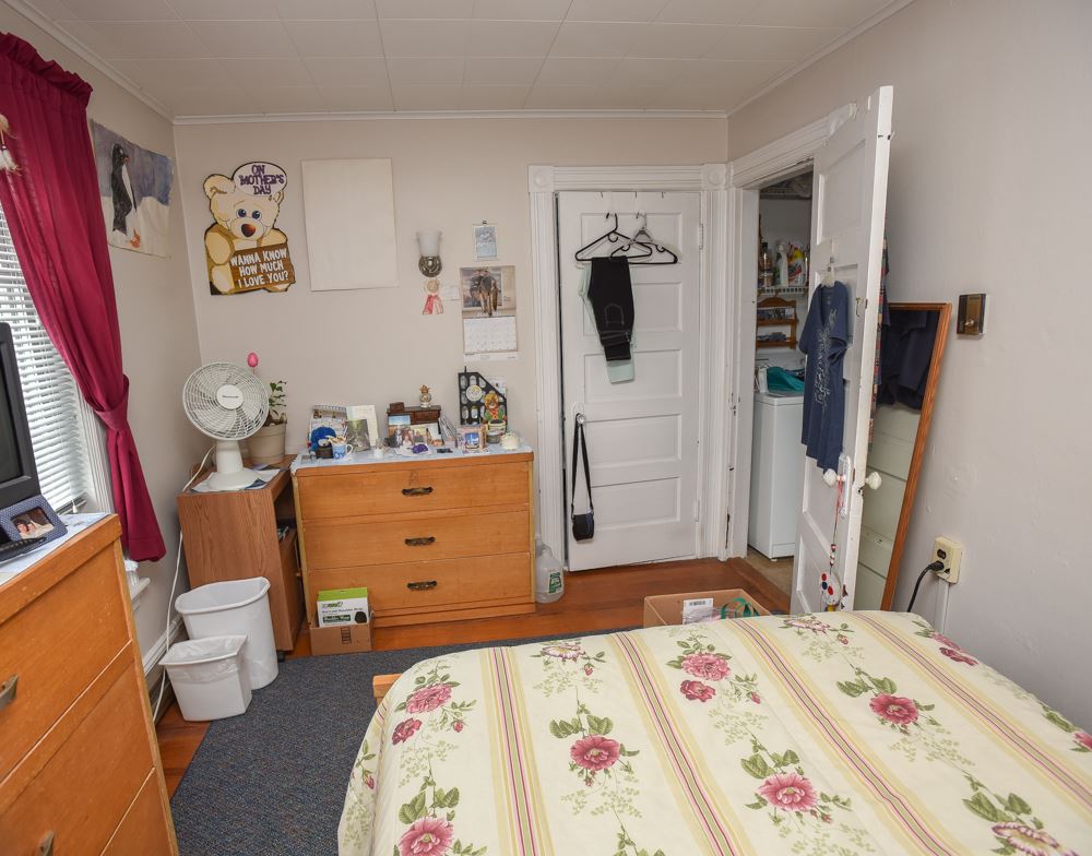 572 Cilley Road Manchester, NH 03103 - Photo 36 of 40