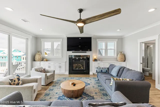 $1,659,900 | 403 17th Street, Sunset Beach, NC 28468