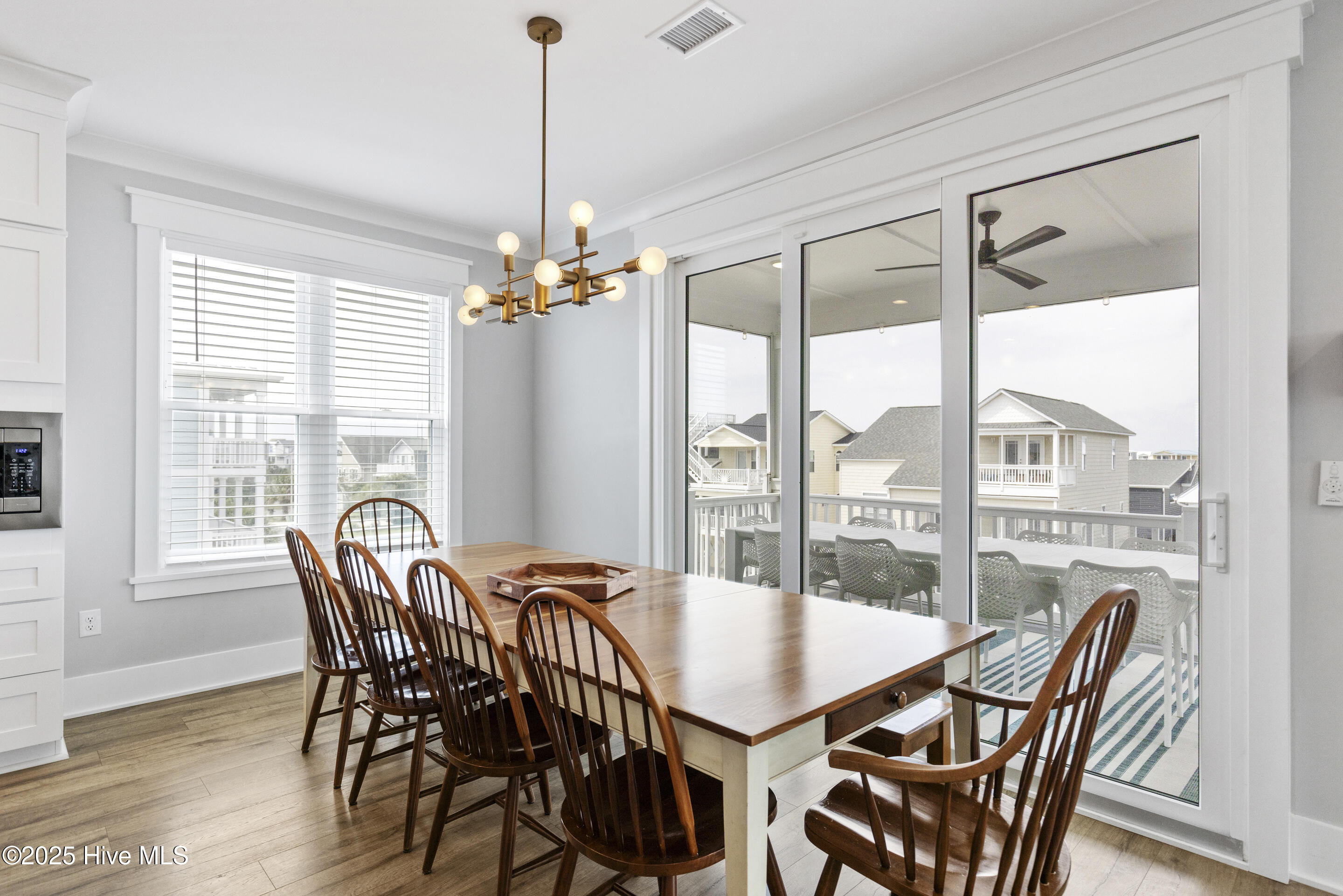 403 17th Street Sunset Beach, NC 28468 - Photo 23 of 58 Dining area
