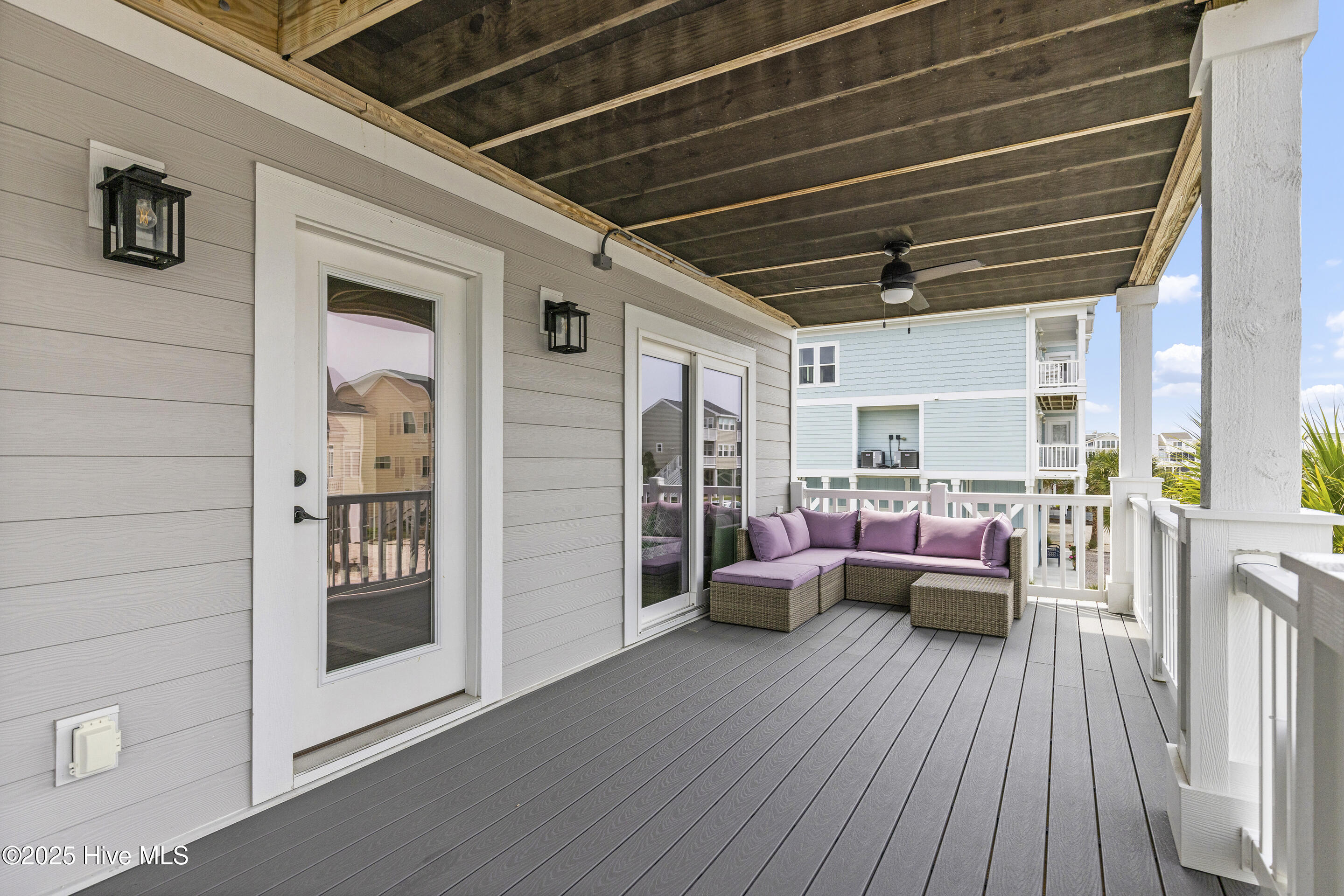 403 17th Street Sunset Beach, NC 28468 - Photo 47 of 58 1st floor covered deck