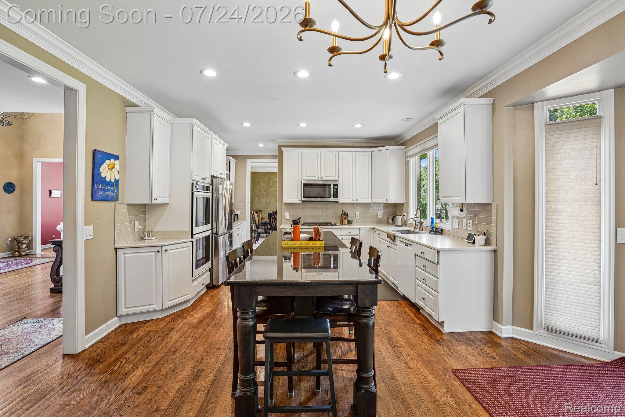 4500 Boxwood Court Rochester, MI 48306 - Photo 11 of 73 16-web-or-mls-Boxwood Ct-S2307-016.jpg
