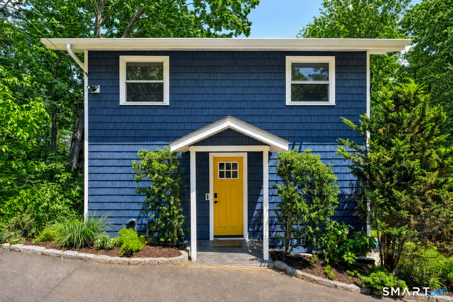 51 Cornell Road Danbury, CT 06811 - Photo 4 of 40