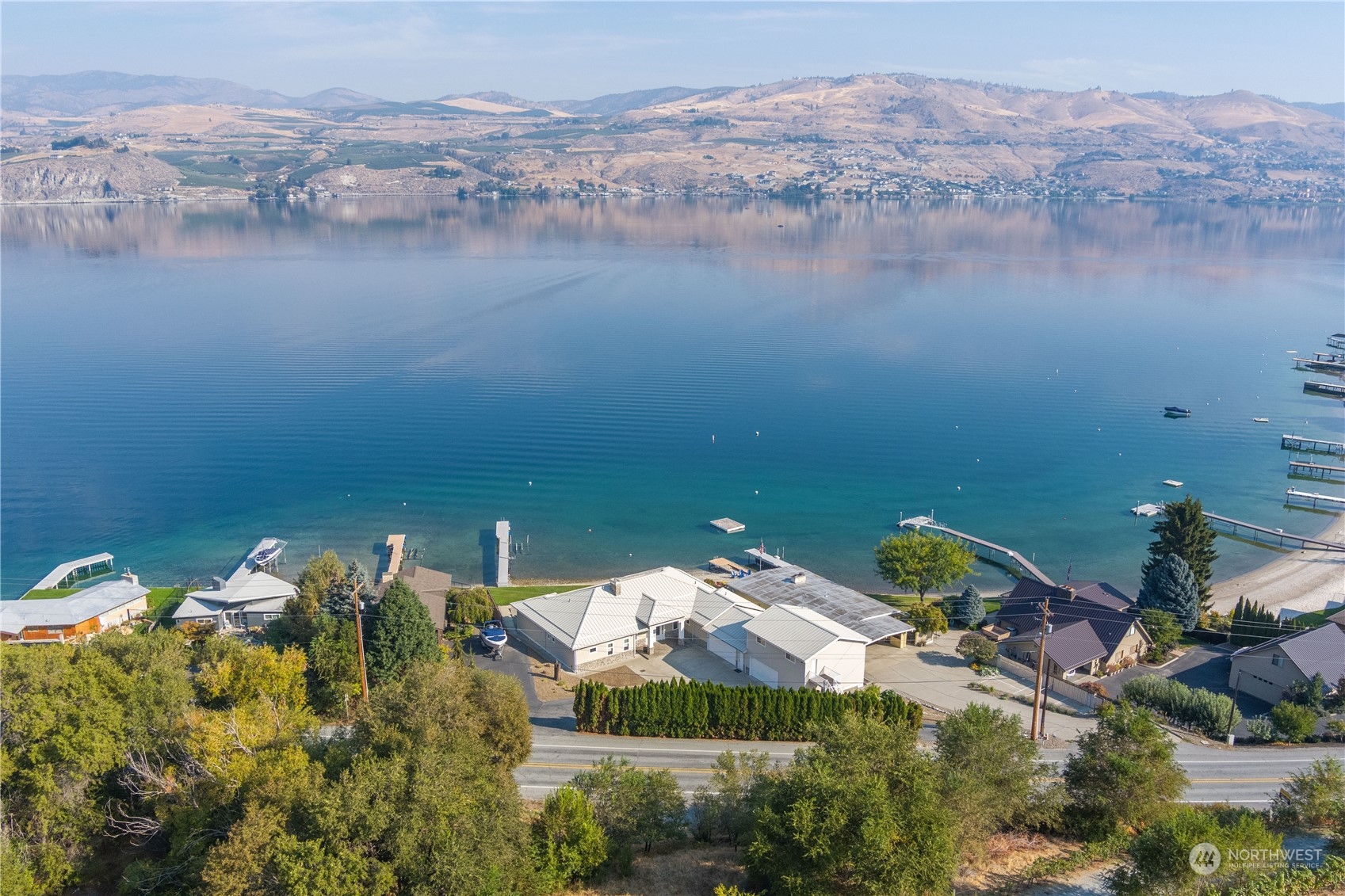 815 South Lakeshore Road Chelan, WA 98816 - Photo 20 of 30 Gallery Image 20