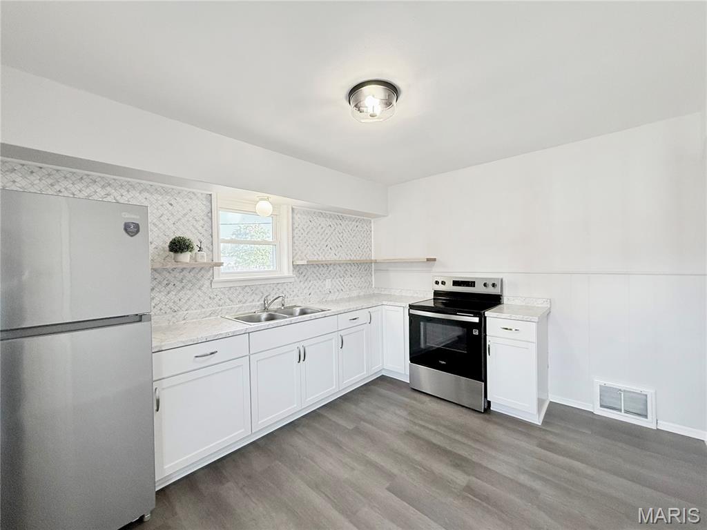 405 West 9th Street Hermann, MO 65041 - Photo 2 of 45