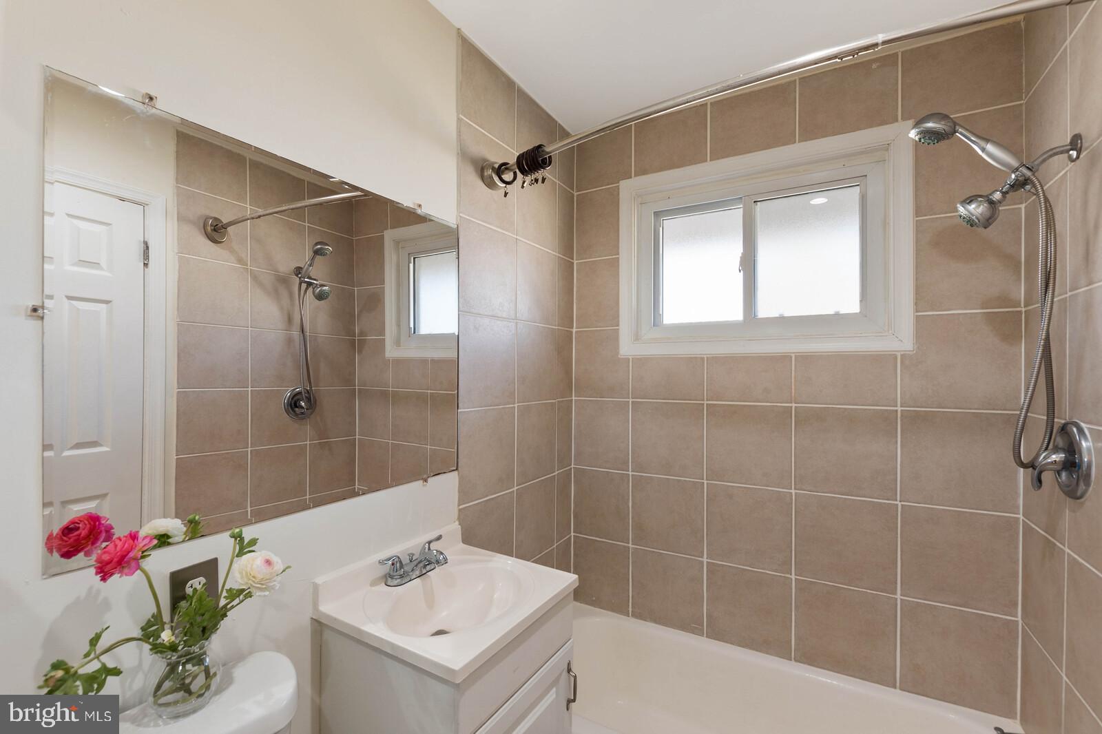 4423 Roundhill Road Alexandria, VA 22310 - Photo 23 of 41 Gallery Image 23
