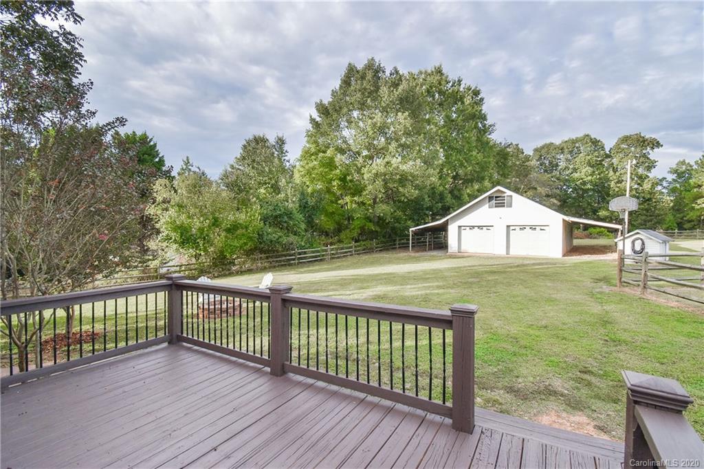 41025 Mountain View Church Road Albemarle, NC 28001 - Photo 11 of 34