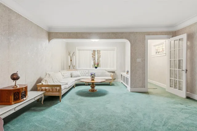 $749,000 | 1641 Hone Avenue | Morris Park