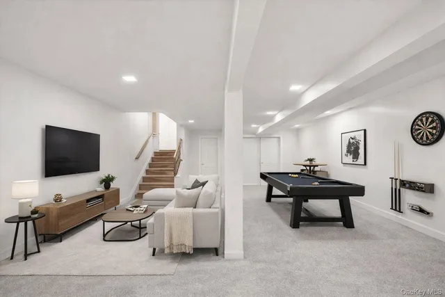 $749,000 | 1641 Hone Avenue | Morris Park