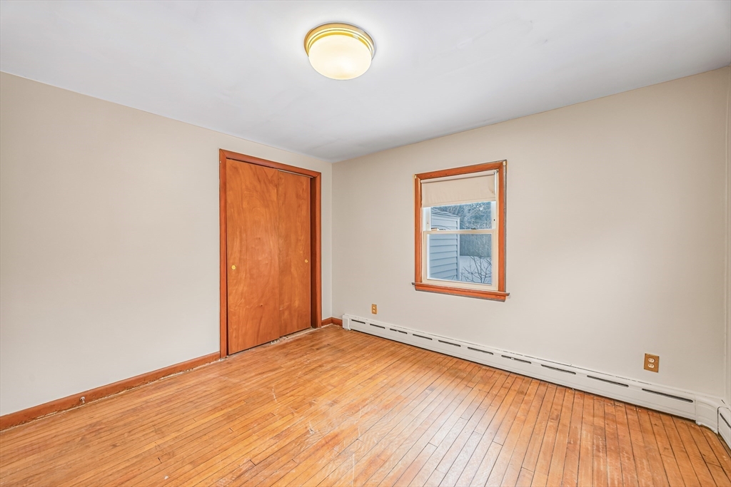 331 Dale Street Chicopee, MA 01013 - Photo 24 of 29