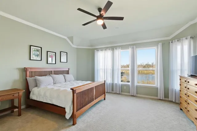 $650,000 | 411 Fountain Side Drive, Euless, TX 76039