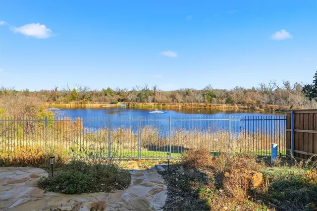 $650,000 | 411 Fountain Side Drive, Euless, TX 76039