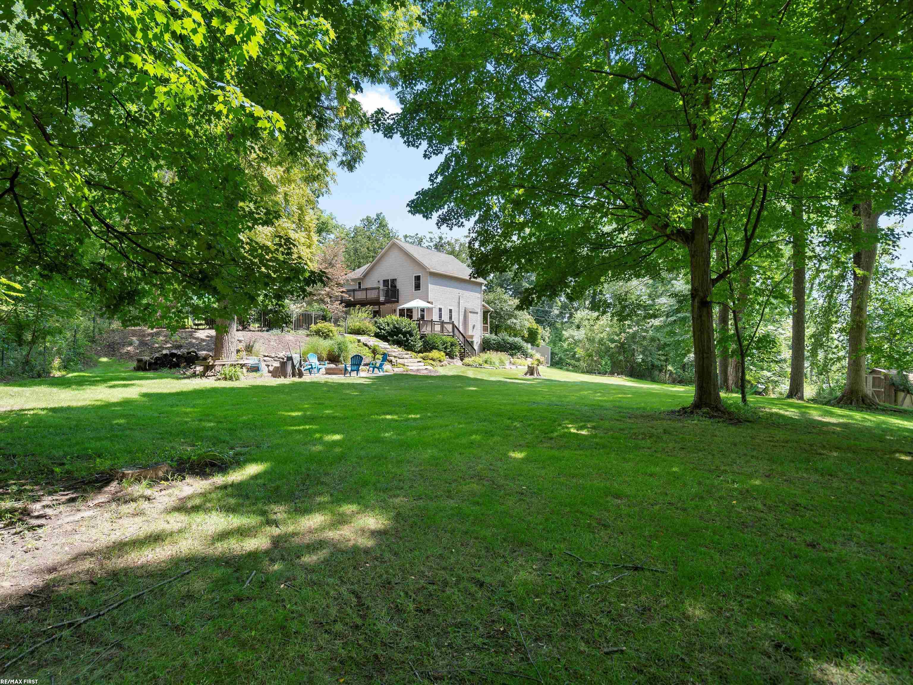 4815 Cuthbert Road White Lake, MI 48383 - Photo 25 of 66 50152081-46c69c6d-e34b-4bc7-839f-f5a381272246.JPG