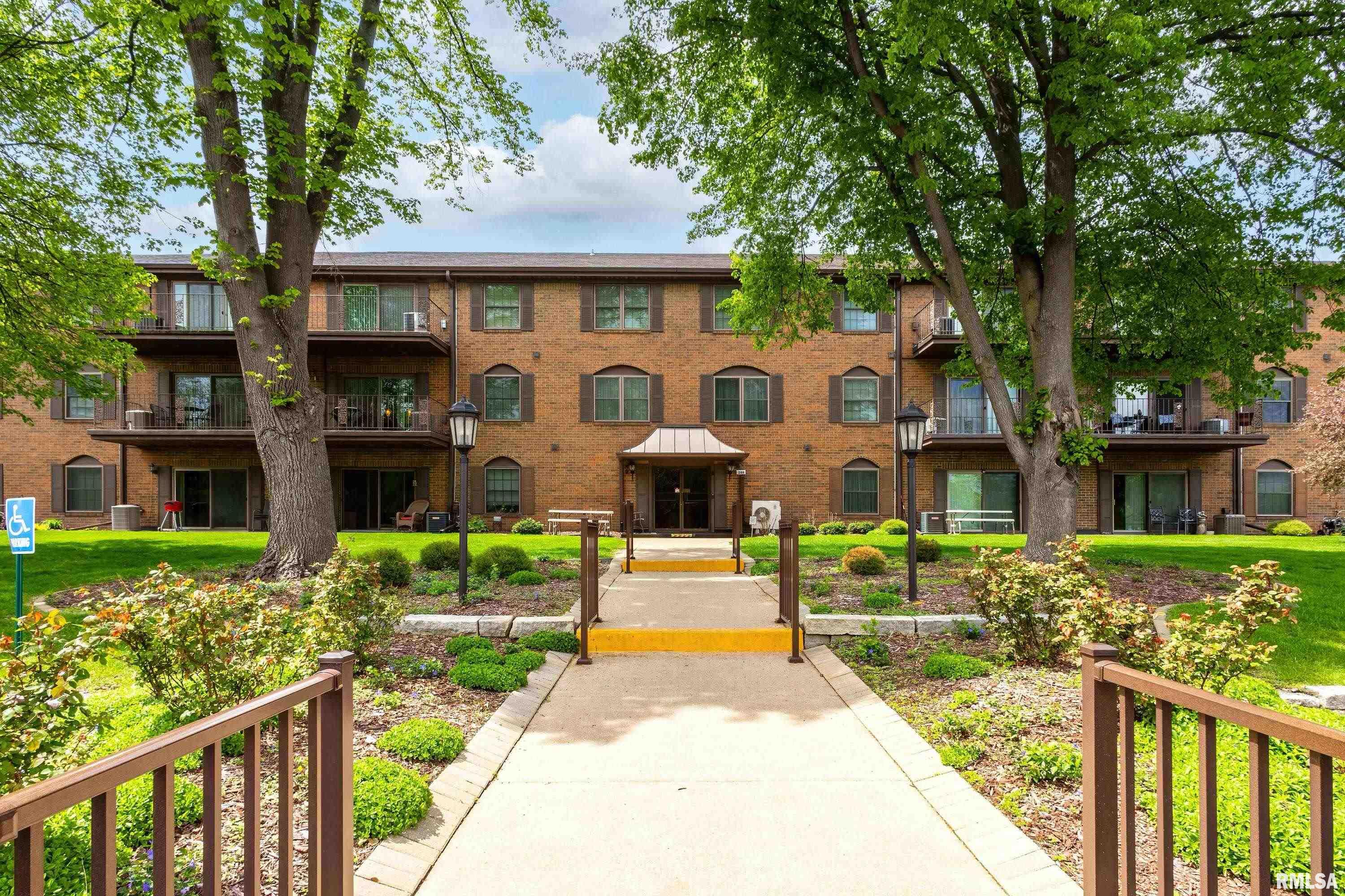 1360 Kimberly Ridge Road, Unit 309 Bettendorf, IA 52722 - Photo 1 of 35 Gallery Image 1