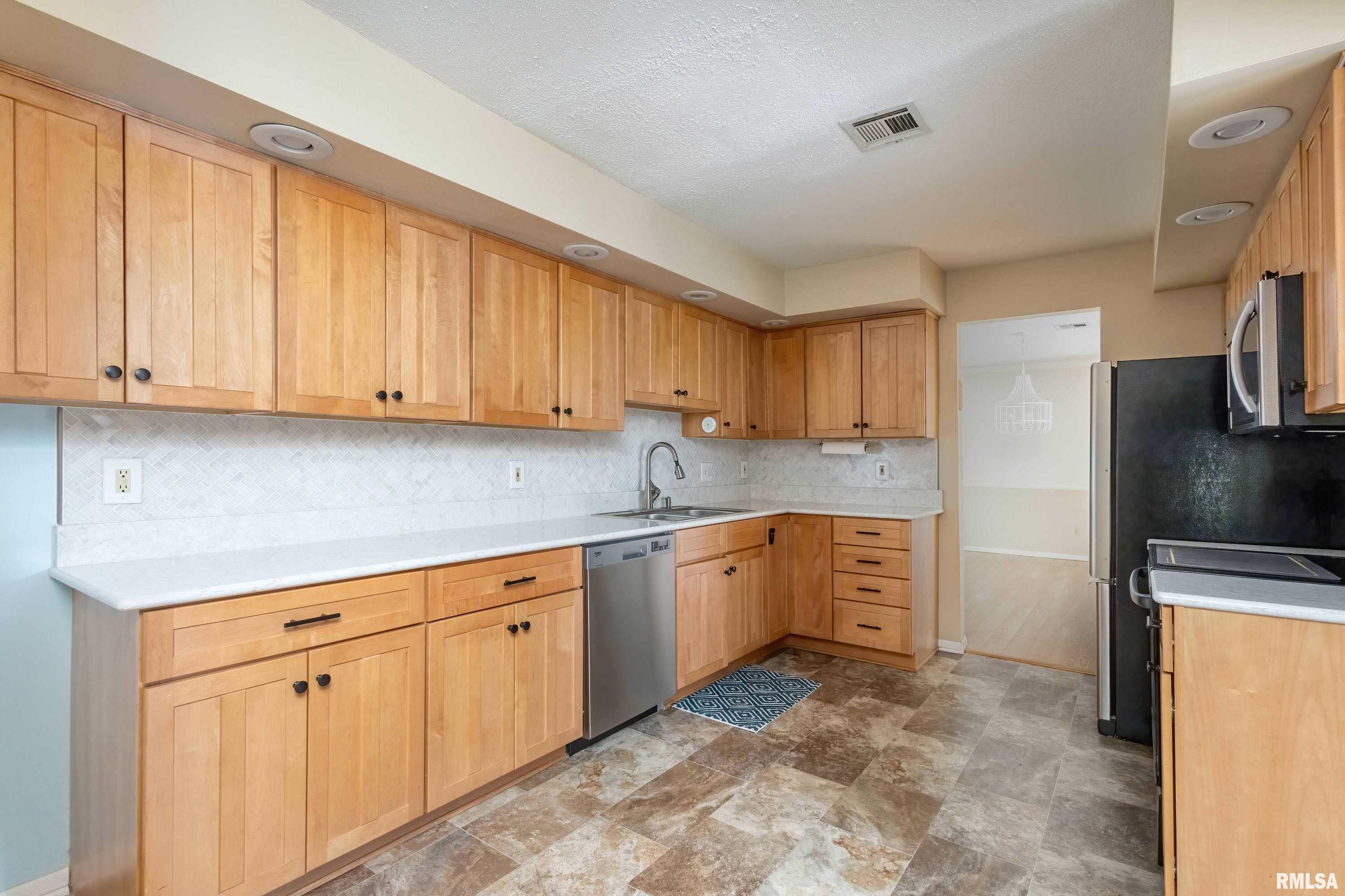 1360 Kimberly Ridge Road, Unit 309 Bettendorf, IA 52722 - Photo 14 of 35 Gallery Image 14