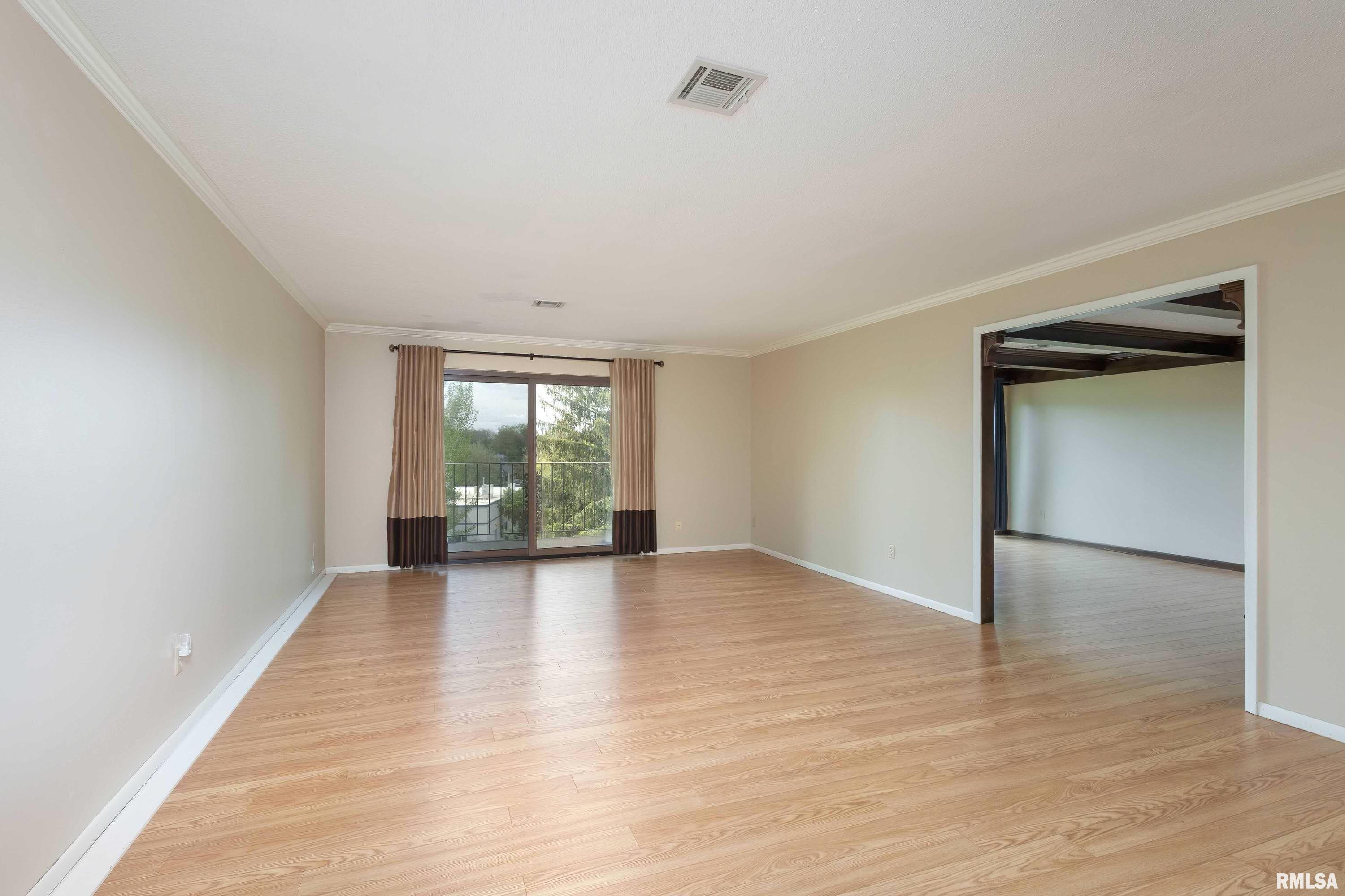 1360 Kimberly Ridge Road, Unit 309 Bettendorf, IA 52722 - Photo 5 of 35 Gallery Image 5