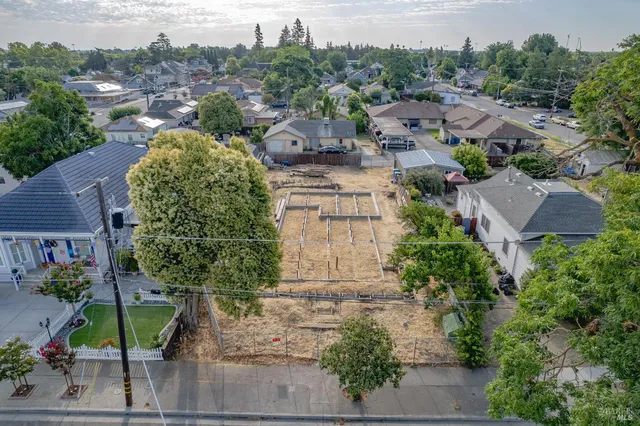 an aerial view of multiple house