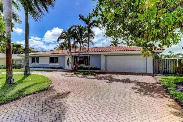 $4,950 | 7115 Venetian Way, West Palm Beach, FL 33406