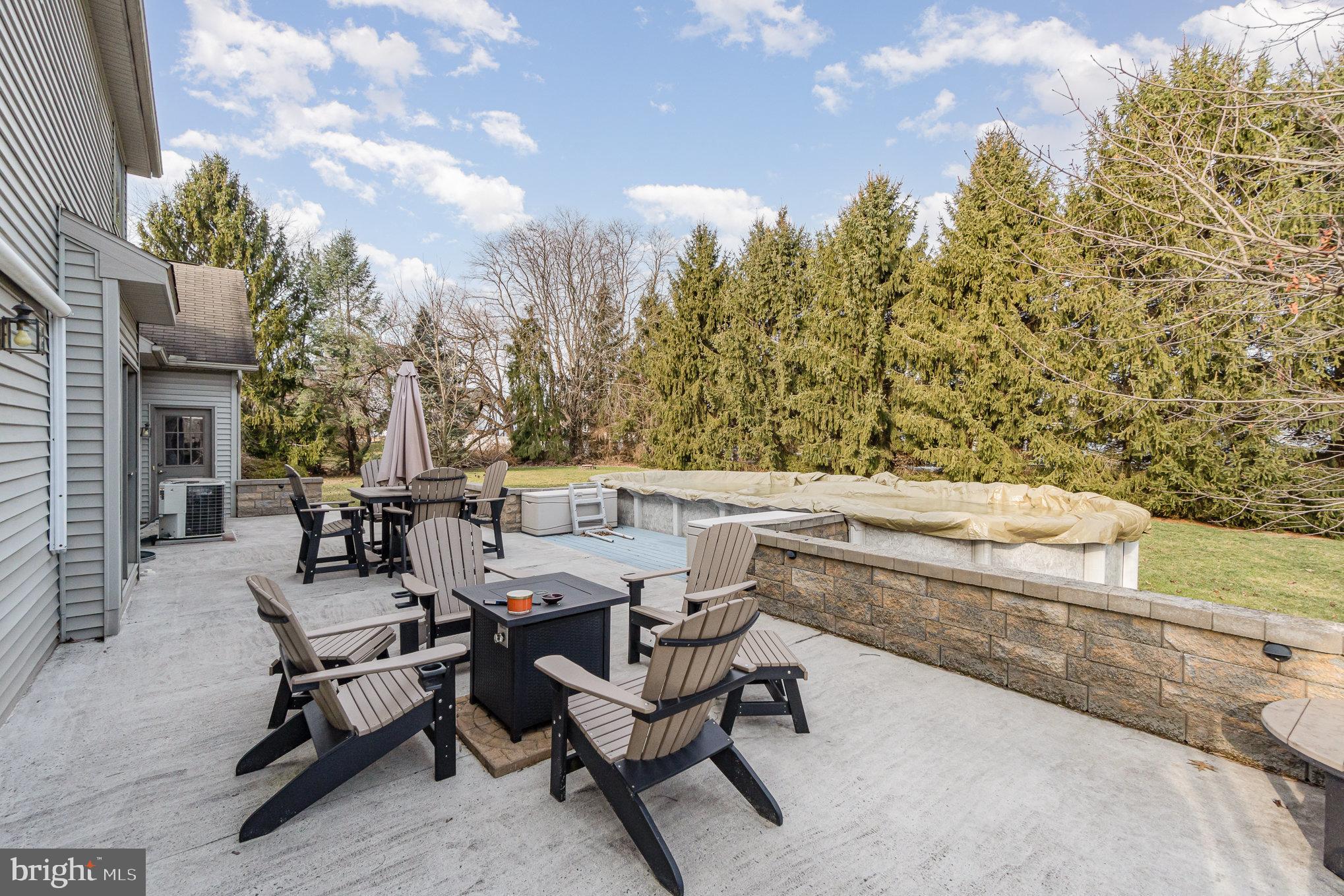 50 State Road Mechanicsburg, PA 17050 - Photo 36 of 47 Patio Furniture included
