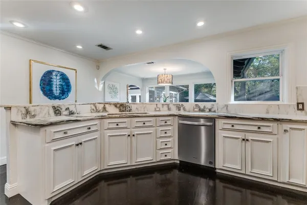 $4,500 | 3778 Shorecrest Drive, Dallas, TX 75209