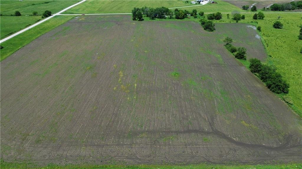 36475 407th Street Lane, KS 66042 - Photo 10 of 21