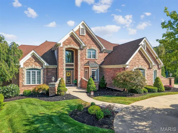 $1,500,000 | 544 Forest Crest, Lake St. Louis, MO 63367