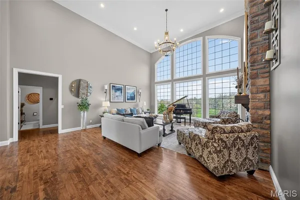 $1,500,000 | 544 Forest Crest, Lake St. Louis, MO 63367