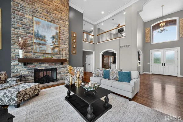 $1,500,000 | 544 Forest Crest, Lake St. Louis, MO 63367