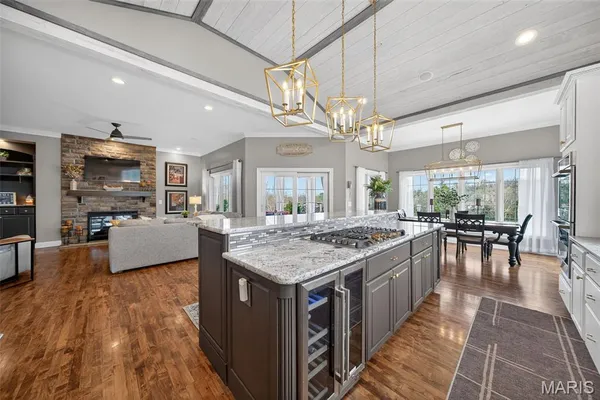 $1,500,000 | 544 Forest Crest, Lake St. Louis, MO 63367