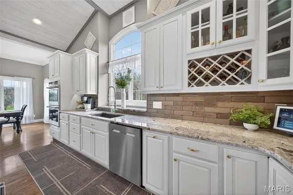 $1,500,000 | 544 Forest Crest, Lake St. Louis, MO 63367