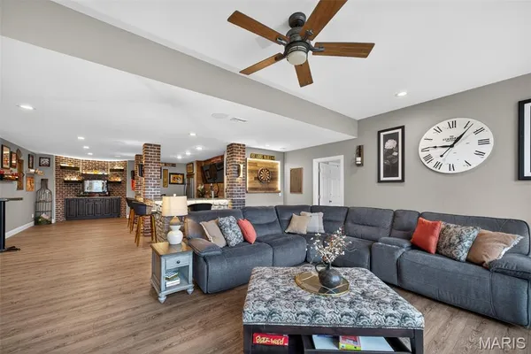 $1,500,000 | 544 Forest Crest, Lake St. Louis, MO 63367