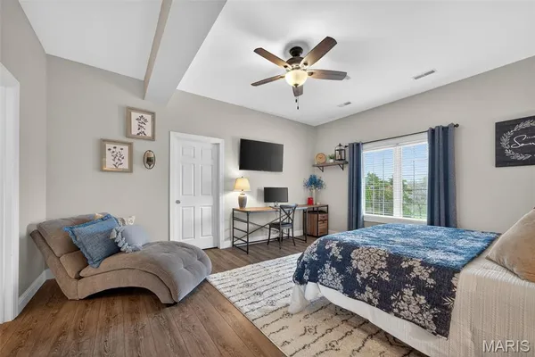 $1,500,000 | 544 Forest Crest, Lake St. Louis, MO 63367