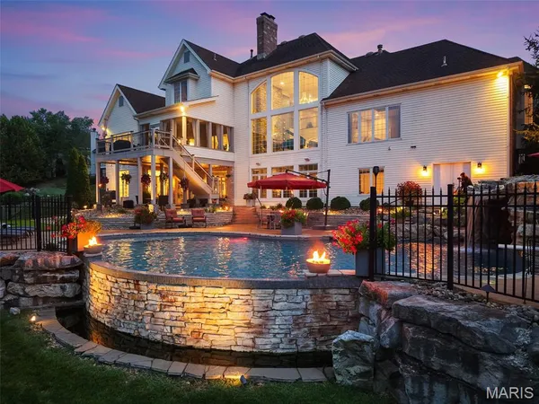 $1,500,000 | 544 Forest Crest, Lake St. Louis, MO 63367