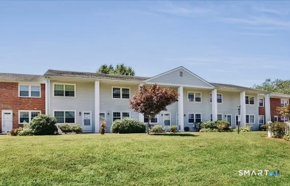 25 Riverside Drive, Unit E8 Clinton, CT 06413 - Photo 3 of 30 Gallery Image 3