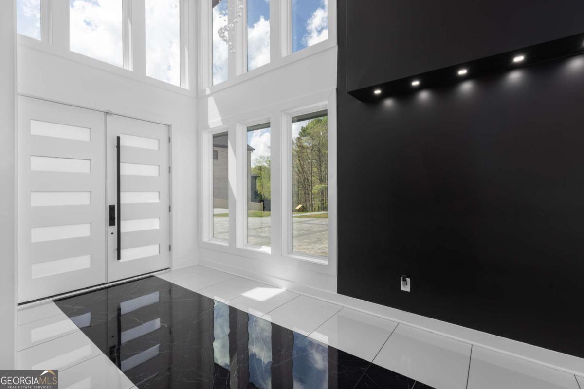 3350 Wildwood Road Suwanee, GA 30024 - Photo 10 of 96 Gallery Image 10