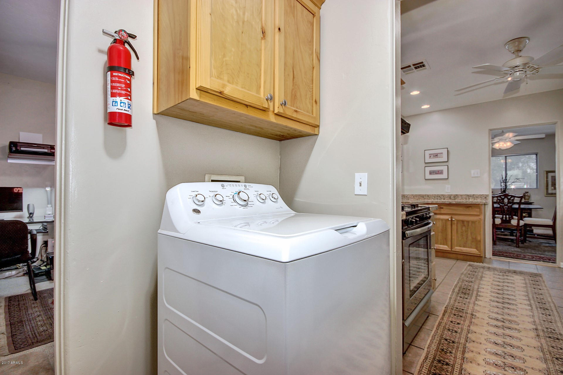2157 West Osborn Road Phoenix, AZ 85015 - Photo 11 of 26 Laundry room