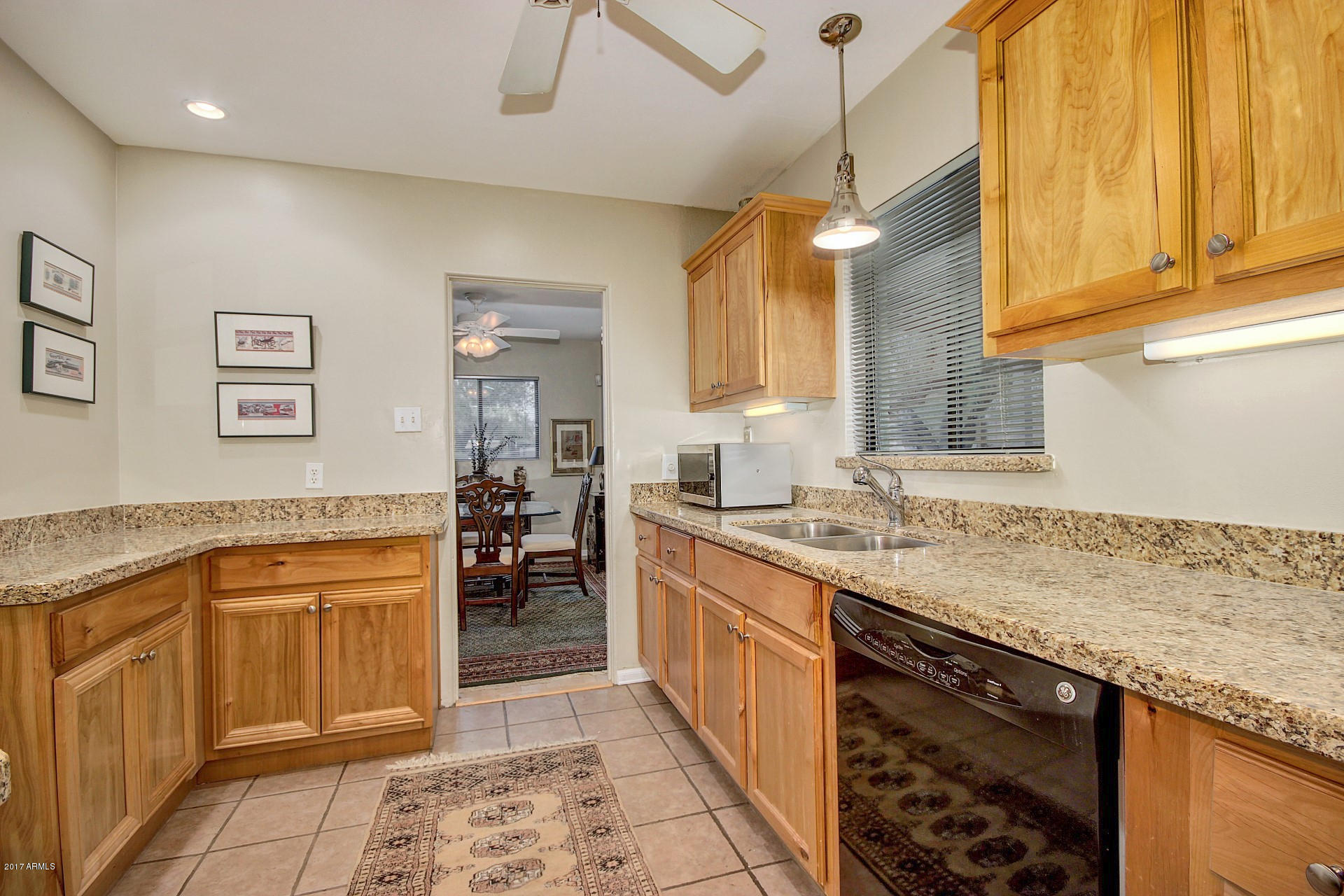 2157 West Osborn Road Phoenix, AZ 85015 - Photo 9 of 26 Kitchen