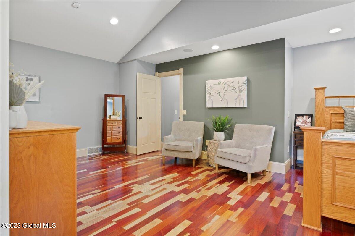 266 Old Post Road Malta, NY 12020 - Photo 18 of 44 31-FJD_1827