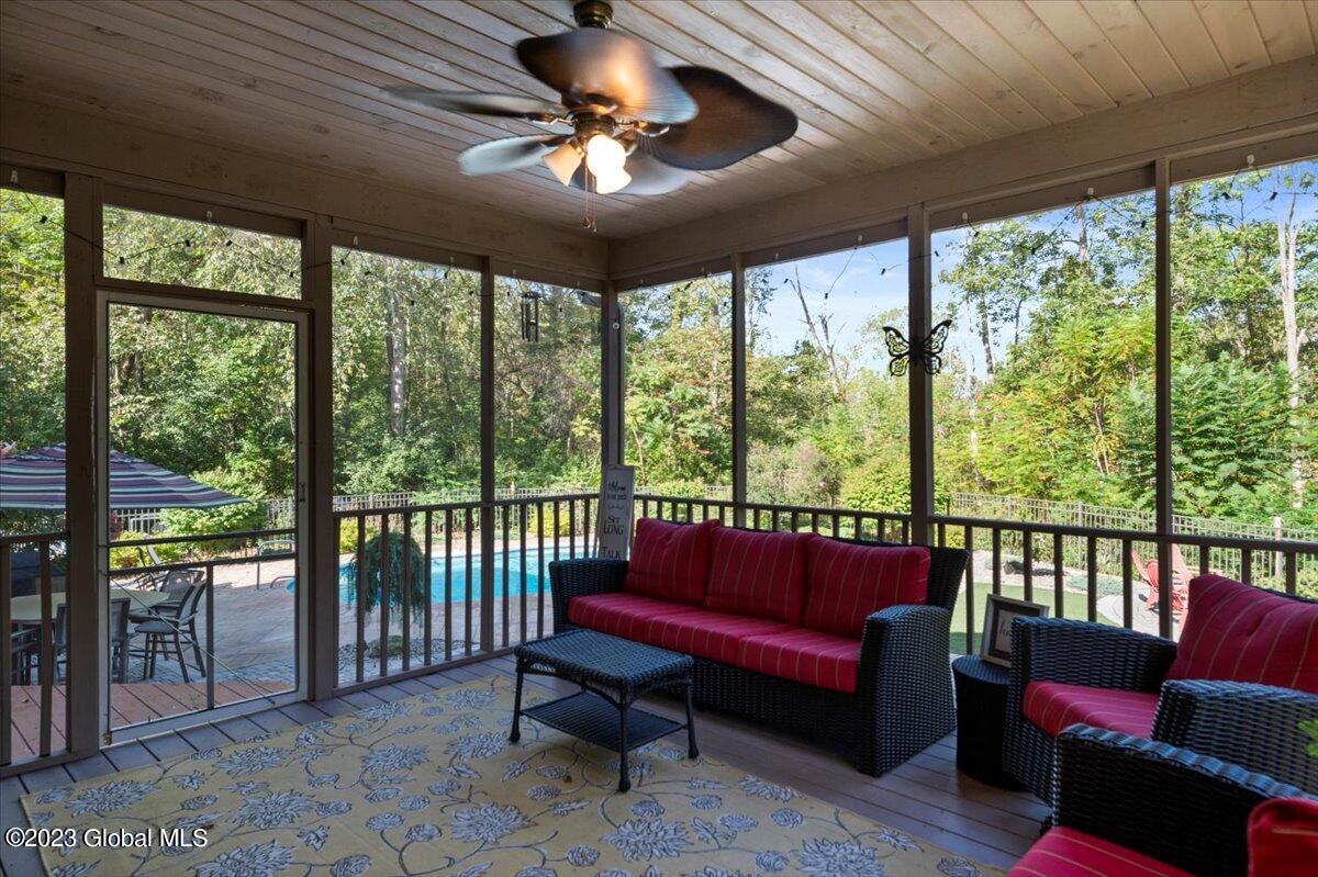 266 Old Post Road Malta, NY 12020 - Photo 37 of 44 51-FJD_1890