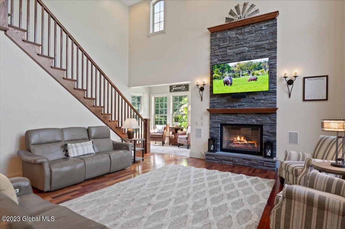 266 Old Post Road Malta, NY 12020 - Photo 5 of 44 22-FJD_1800